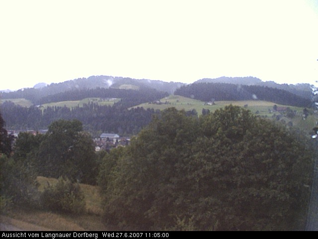 Webcam-Bild: Aussicht vom Dorfberg in Langnau 20070627-110500