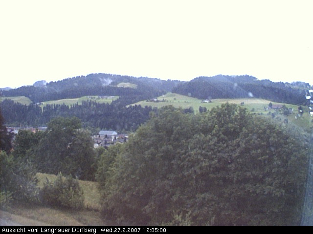Webcam-Bild: Aussicht vom Dorfberg in Langnau 20070627-120500