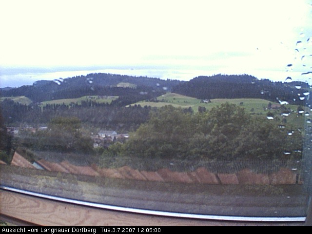 Webcam-Bild: Aussicht vom Dorfberg in Langnau 20070703-120500