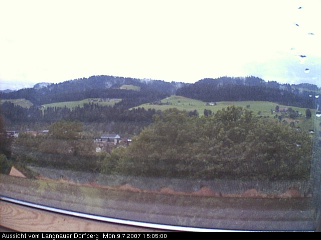 Webcam-Bild: Aussicht vom Dorfberg in Langnau 20070709-150500