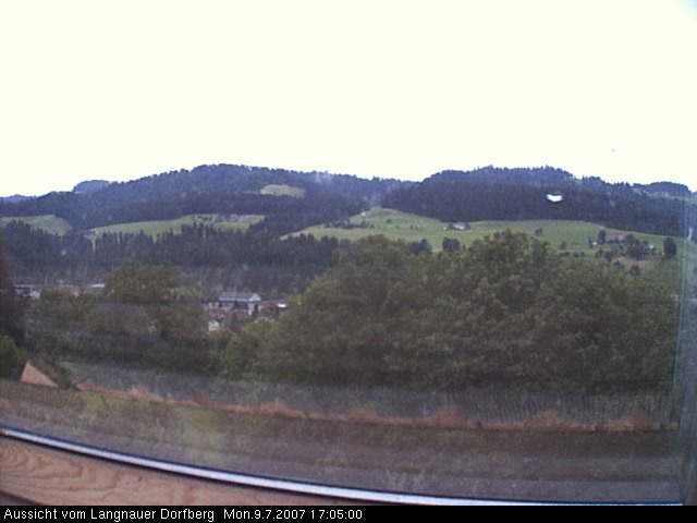 Webcam-Bild: Aussicht vom Dorfberg in Langnau 20070709-170500