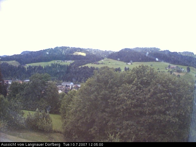 Webcam-Bild: Aussicht vom Dorfberg in Langnau 20070710-120500