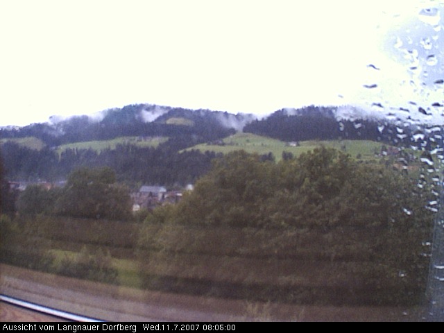 Webcam-Bild: Aussicht vom Dorfberg in Langnau 20070711-080500