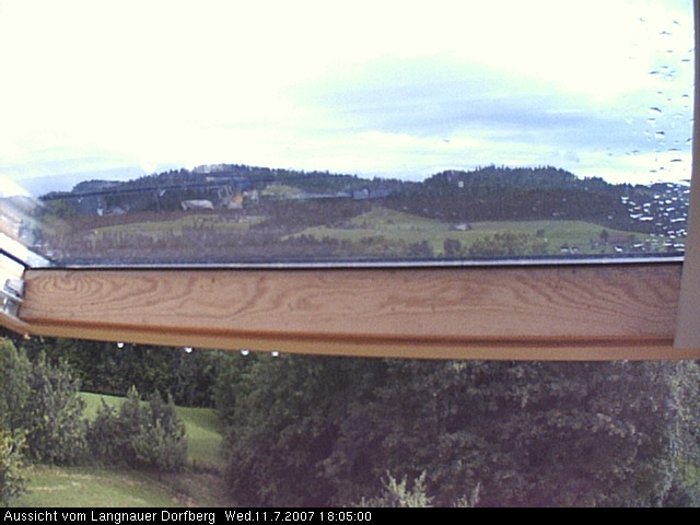 Webcam-Bild: Aussicht vom Dorfberg in Langnau 20070711-180500