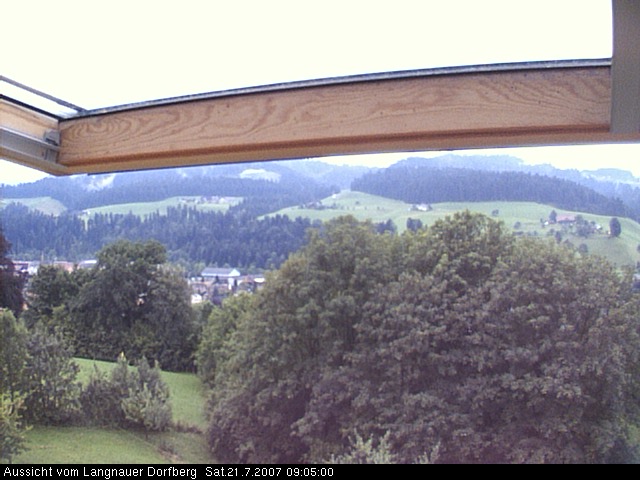Webcam-Bild: Aussicht vom Dorfberg in Langnau 20070721-090500