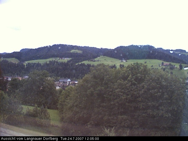 Webcam-Bild: Aussicht vom Dorfberg in Langnau 20070724-120500