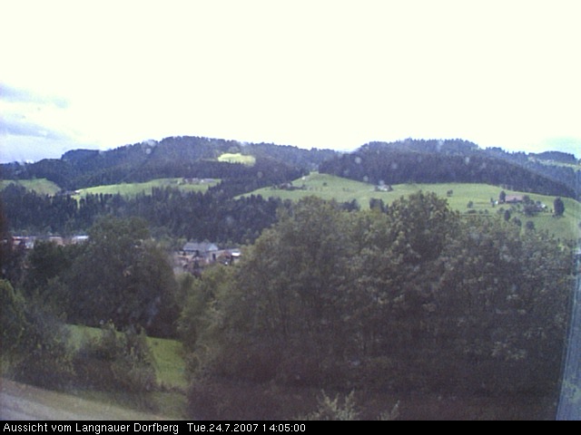 Webcam-Bild: Aussicht vom Dorfberg in Langnau 20070724-140500