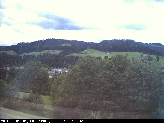 Webcam-Bild: Aussicht vom Dorfberg in Langnau 20070724-150500