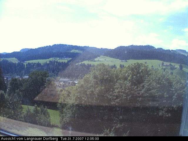 Webcam-Bild: Aussicht vom Dorfberg in Langnau 20070731-120500