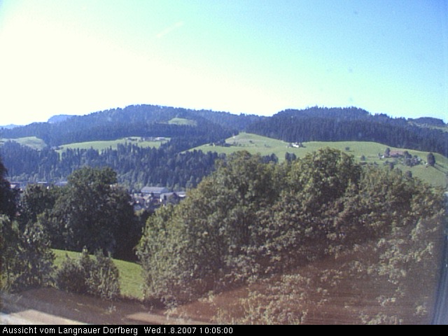 Webcam-Bild: Aussicht vom Dorfberg in Langnau 20070801-100500