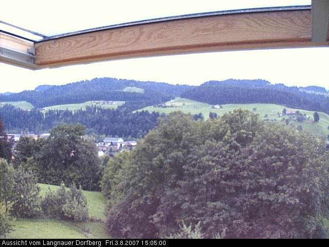 Webcam-Bild: Aussicht vom Dorfberg in Langnau 20070803-150500
