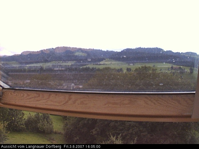 Webcam-Bild: Aussicht vom Dorfberg in Langnau 20070803-160500
