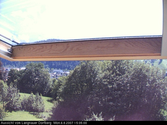 Webcam-Bild: Aussicht vom Dorfberg in Langnau 20070806-150500