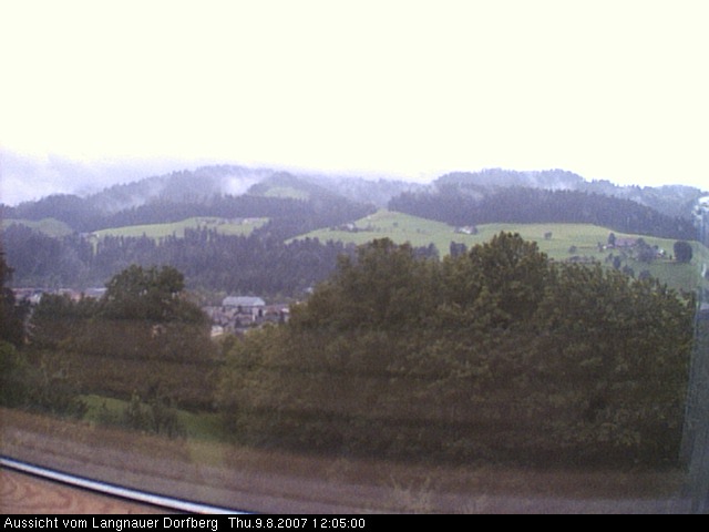 Webcam-Bild: Aussicht vom Dorfberg in Langnau 20070809-120500