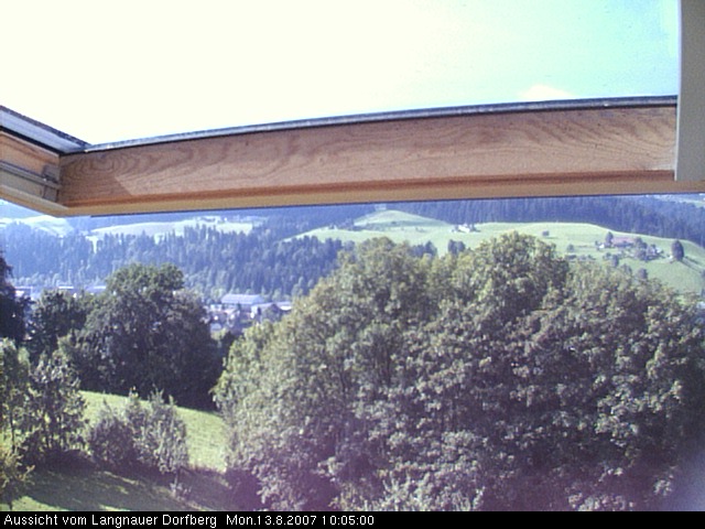 Webcam-Bild: Aussicht vom Dorfberg in Langnau 20070813-100500