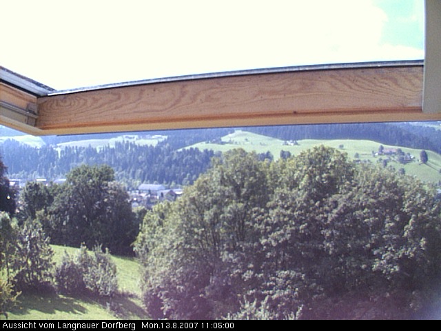 Webcam-Bild: Aussicht vom Dorfberg in Langnau 20070813-110500