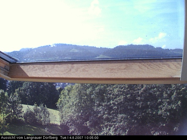Webcam-Bild: Aussicht vom Dorfberg in Langnau 20070814-100500