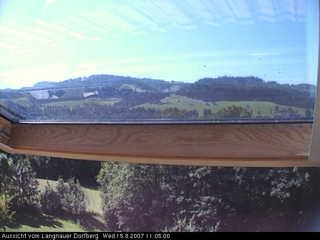 Webcam-Bild: Aussicht vom Dorfberg in Langnau 20070815-110500