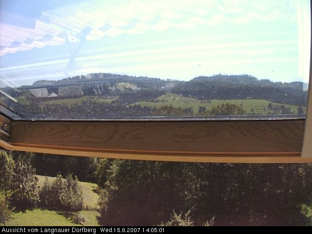 Webcam-Bild: Aussicht vom Dorfberg in Langnau 20070815-140500
