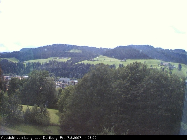 Webcam-Bild: Aussicht vom Dorfberg in Langnau 20070817-140500