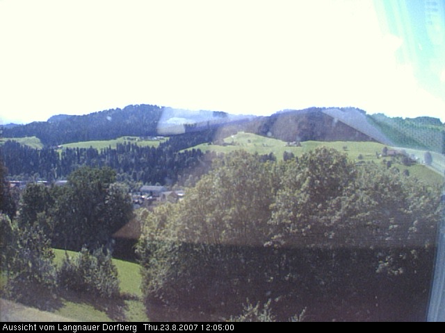 Webcam-Bild: Aussicht vom Dorfberg in Langnau 20070823-120500