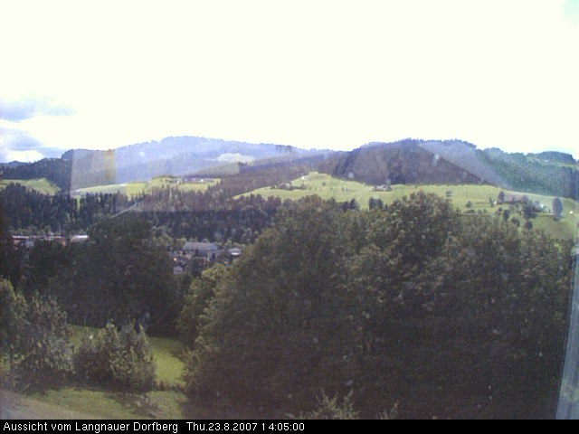 Webcam-Bild: Aussicht vom Dorfberg in Langnau 20070823-140500