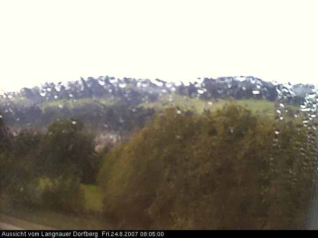 Webcam-Bild: Aussicht vom Dorfberg in Langnau 20070824-080500