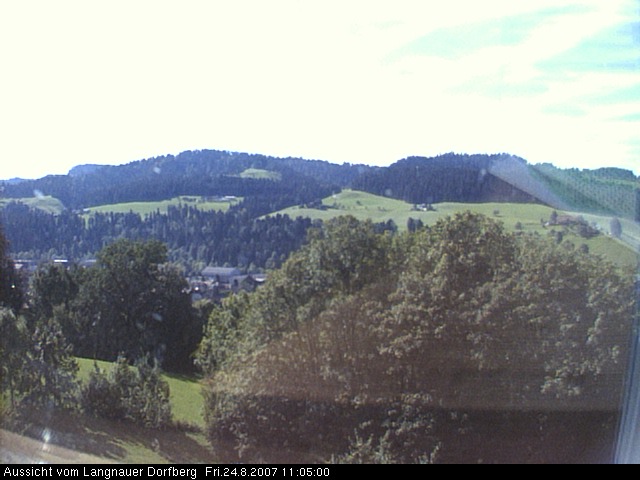 Webcam-Bild: Aussicht vom Dorfberg in Langnau 20070824-110500