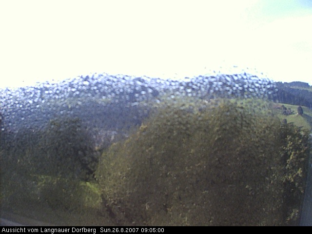 Webcam-Bild: Aussicht vom Dorfberg in Langnau 20070826-090500