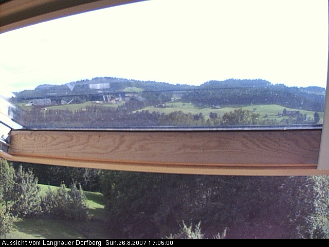 Webcam-Bild: Aussicht vom Dorfberg in Langnau 20070826-170500