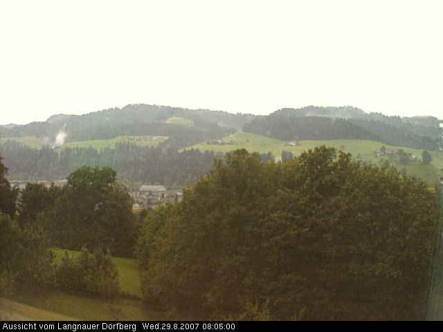Webcam-Bild: Aussicht vom Dorfberg in Langnau 20070829-080500