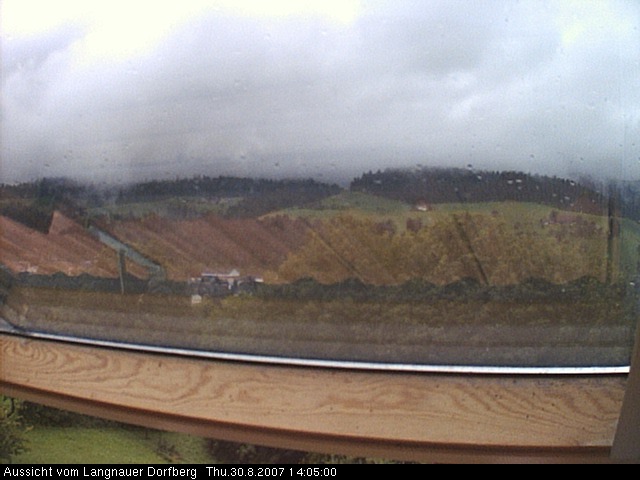 Webcam-Bild: Aussicht vom Dorfberg in Langnau 20070830-140500