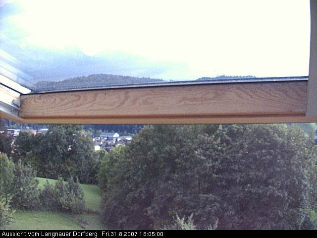 Webcam-Bild: Aussicht vom Dorfberg in Langnau 20070831-180500