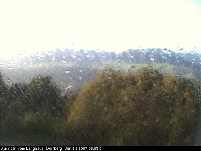 Webcam-Bild: Aussicht vom Dorfberg in Langnau 20070909-080500