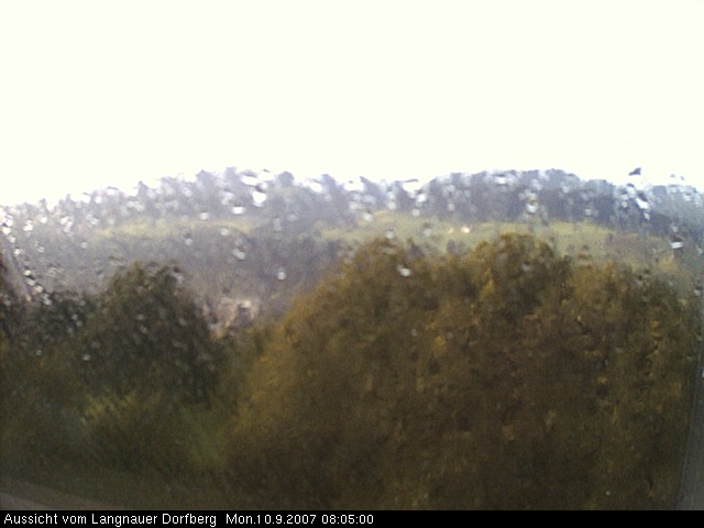 Webcam-Bild: Aussicht vom Dorfberg in Langnau 20070910-080500