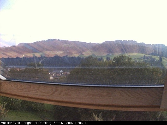 Webcam-Bild: Aussicht vom Dorfberg in Langnau 20070915-180500