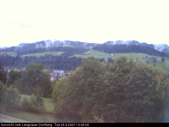Webcam-Bild: Aussicht vom Dorfberg in Langnau 20070925-100500
