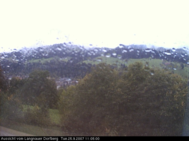 Webcam-Bild: Aussicht vom Dorfberg in Langnau 20070925-110500