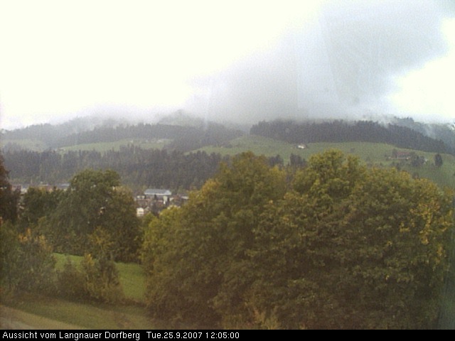 Webcam-Bild: Aussicht vom Dorfberg in Langnau 20070925-120500
