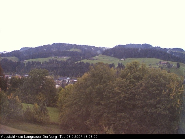 Webcam-Bild: Aussicht vom Dorfberg in Langnau 20070925-180500