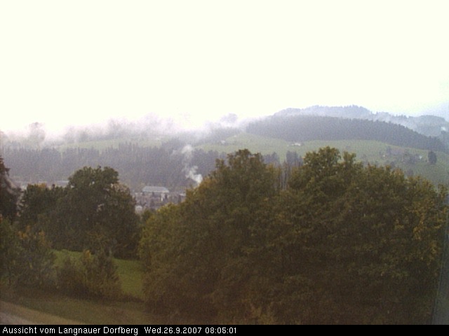 Webcam-Bild: Aussicht vom Dorfberg in Langnau 20070926-080500