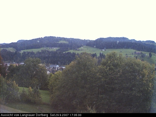 Webcam-Bild: Aussicht vom Dorfberg in Langnau 20070929-170500