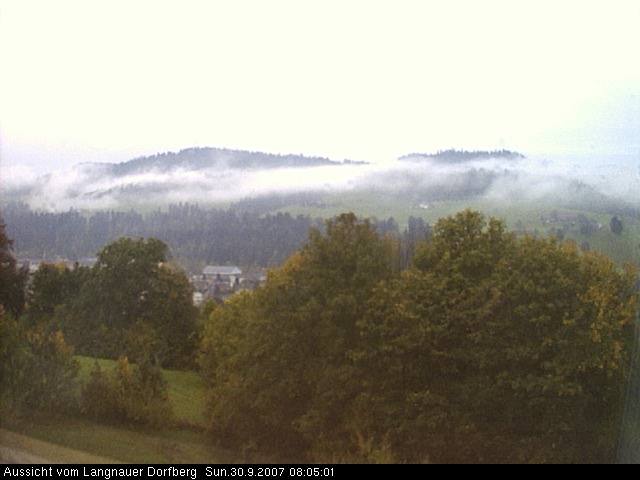 Webcam-Bild: Aussicht vom Dorfberg in Langnau 20070930-080500