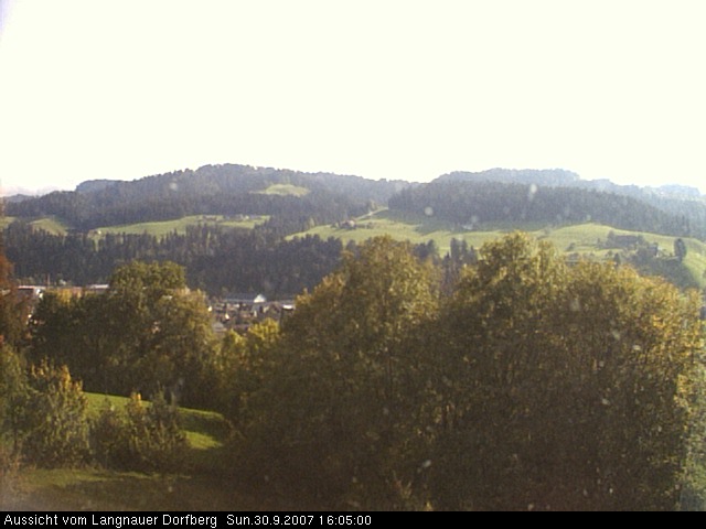 Webcam-Bild: Aussicht vom Dorfberg in Langnau 20070930-160500