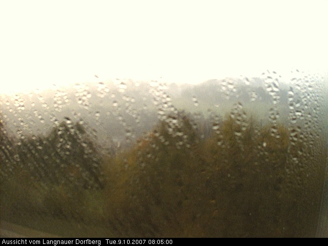 Webcam-Bild: Aussicht vom Dorfberg in Langnau 20071009-080500