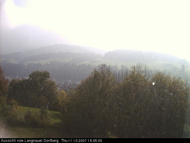 Webcam-Bild: Aussicht vom Dorfberg in Langnau 20071011-150500