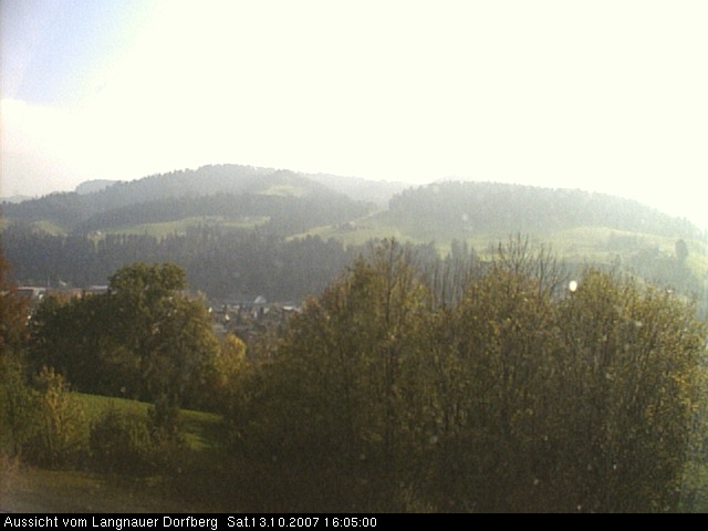 Webcam-Bild: Aussicht vom Dorfberg in Langnau 20071013-160500