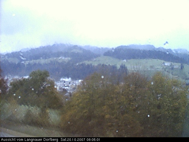 Webcam-Bild: Aussicht vom Dorfberg in Langnau 20071020-080500
