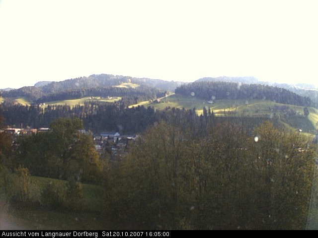Webcam-Bild: Aussicht vom Dorfberg in Langnau 20071020-160500