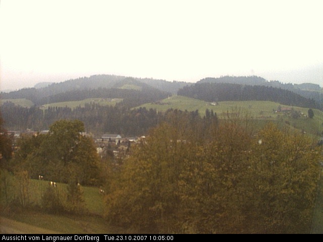 Webcam-Bild: Aussicht vom Dorfberg in Langnau 20071023-100500